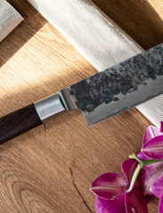 Satake - Kuro Damascus nakiri 18 cm - chef knives - brown and steel - 2