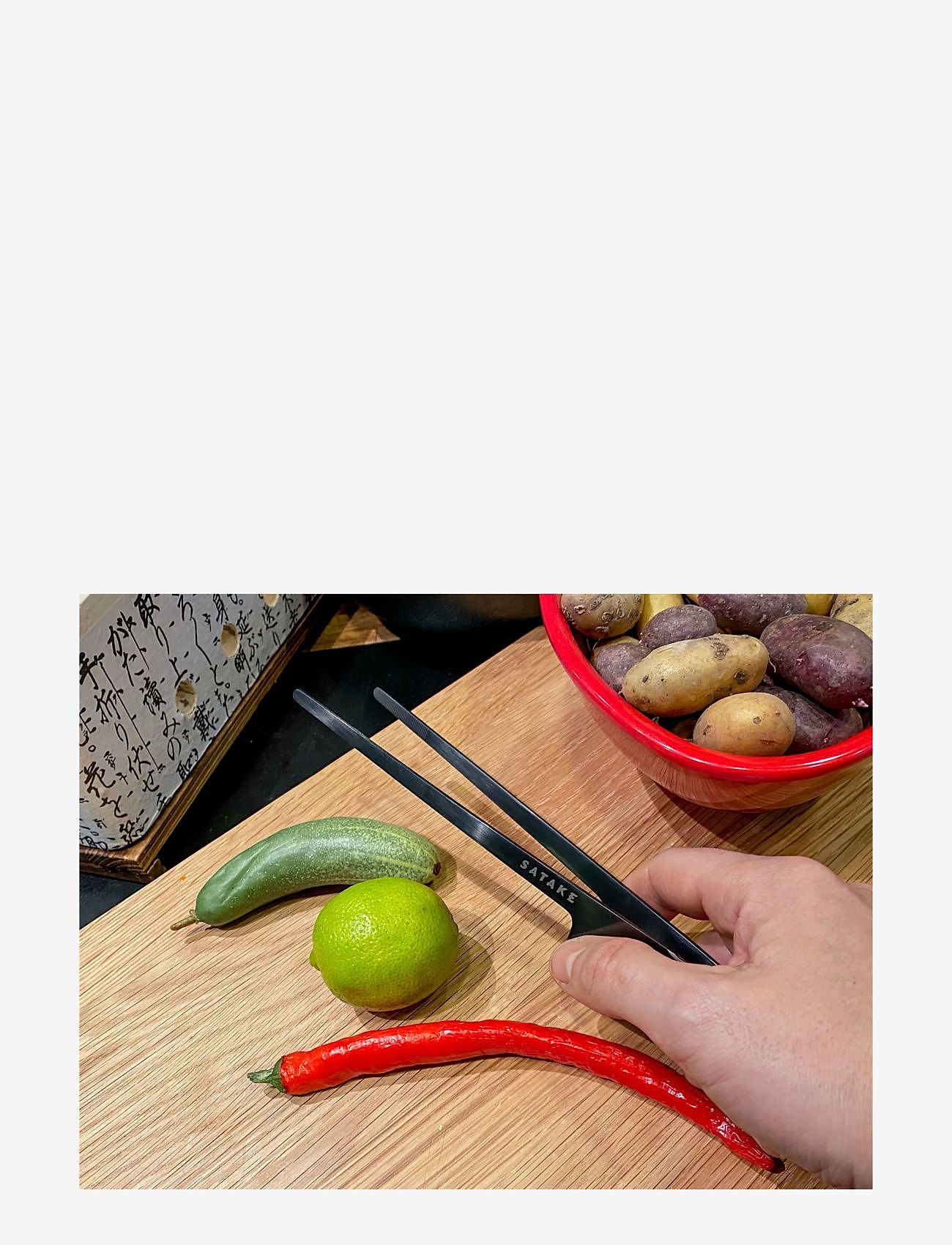 Satake - Yakitori tweezer - black - 1