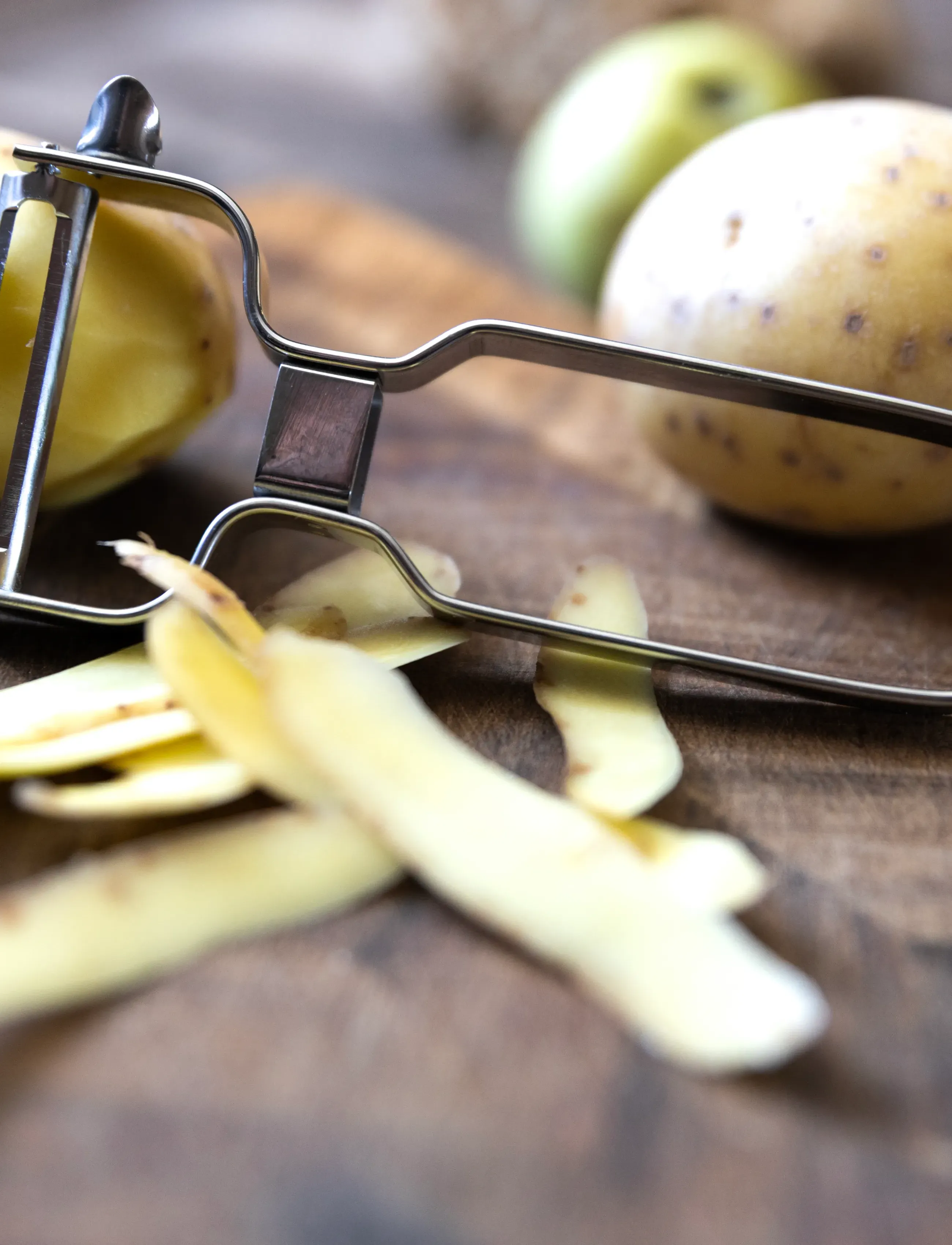 Satake Skræller I Rustfrit Stål, 13 cm, Kitchen Tools, Silber - Potato Peeler, Homeware