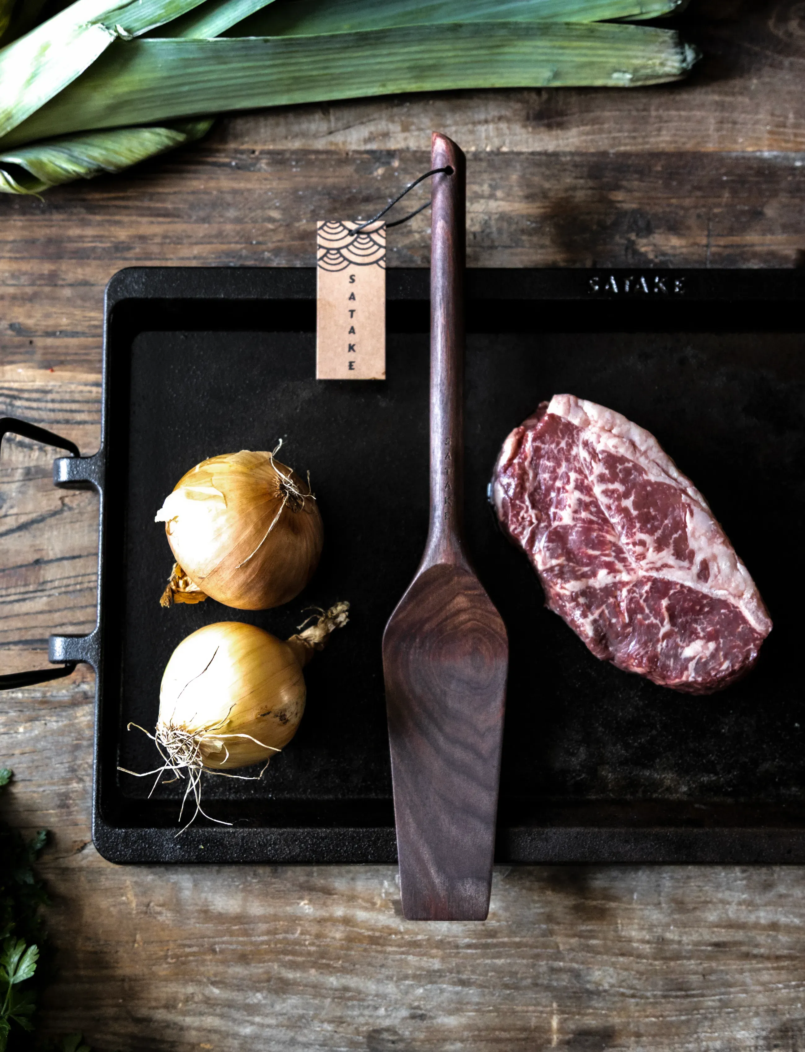 Satake - Spatula Walnut - paistinlastat & -haarukat - brown - 2