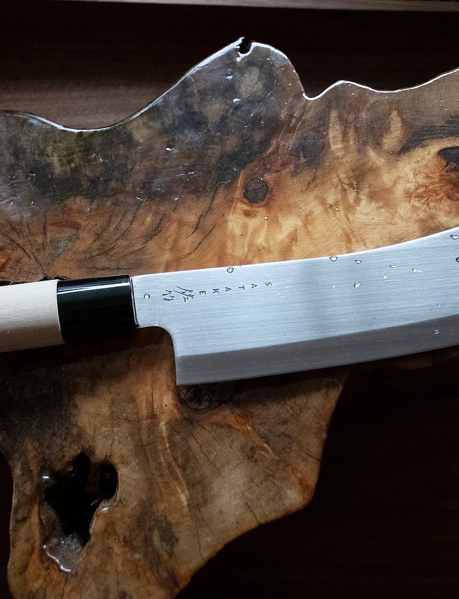 Satake - Hakata, 17 cm, magnolia handle - kokkahnífar - grey - 4