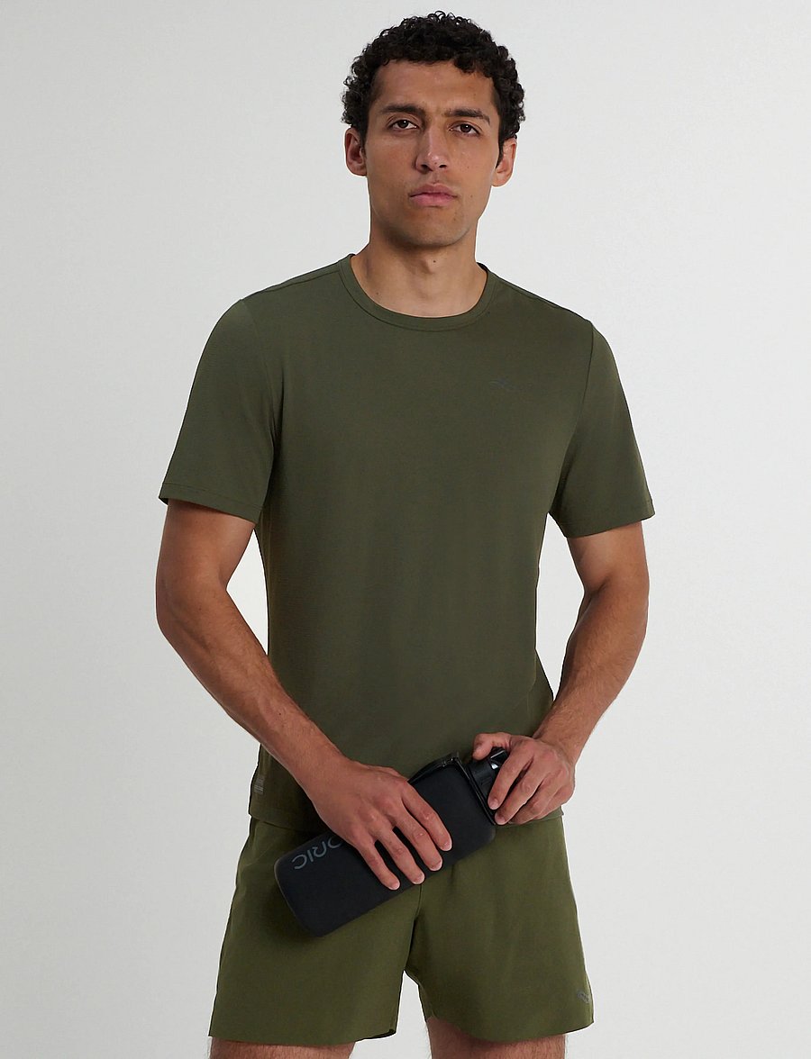 Saucony - ENDORPHIN SHORT SLEEVE - oberteile & t-shirts - fatigue - 4