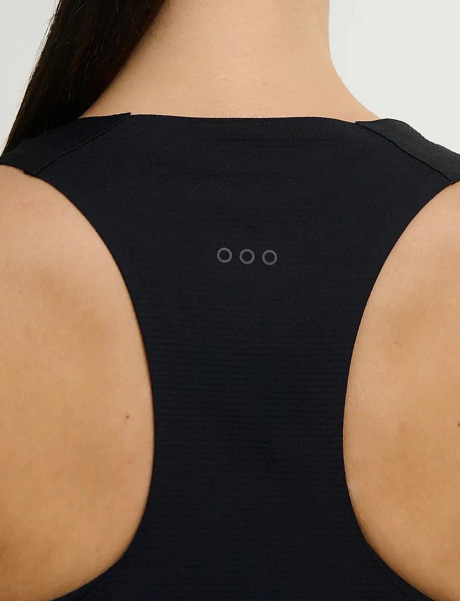 Saucony - ENDORPHIN SINGLET - Õlapaeltega pluusid - black - 4
