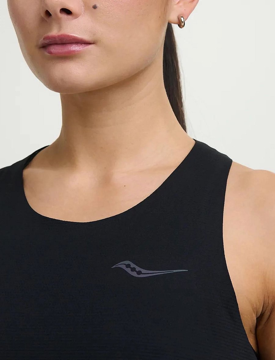 Saucony - ENDORPHIN SINGLET - Õlapaeltega pluusid - black - 5