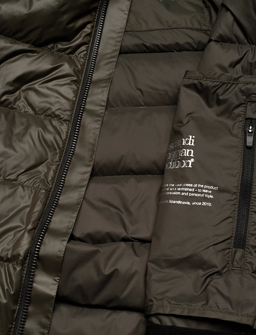 Scandinavian Edition - MET - daunenjacken - dk. olive - 5