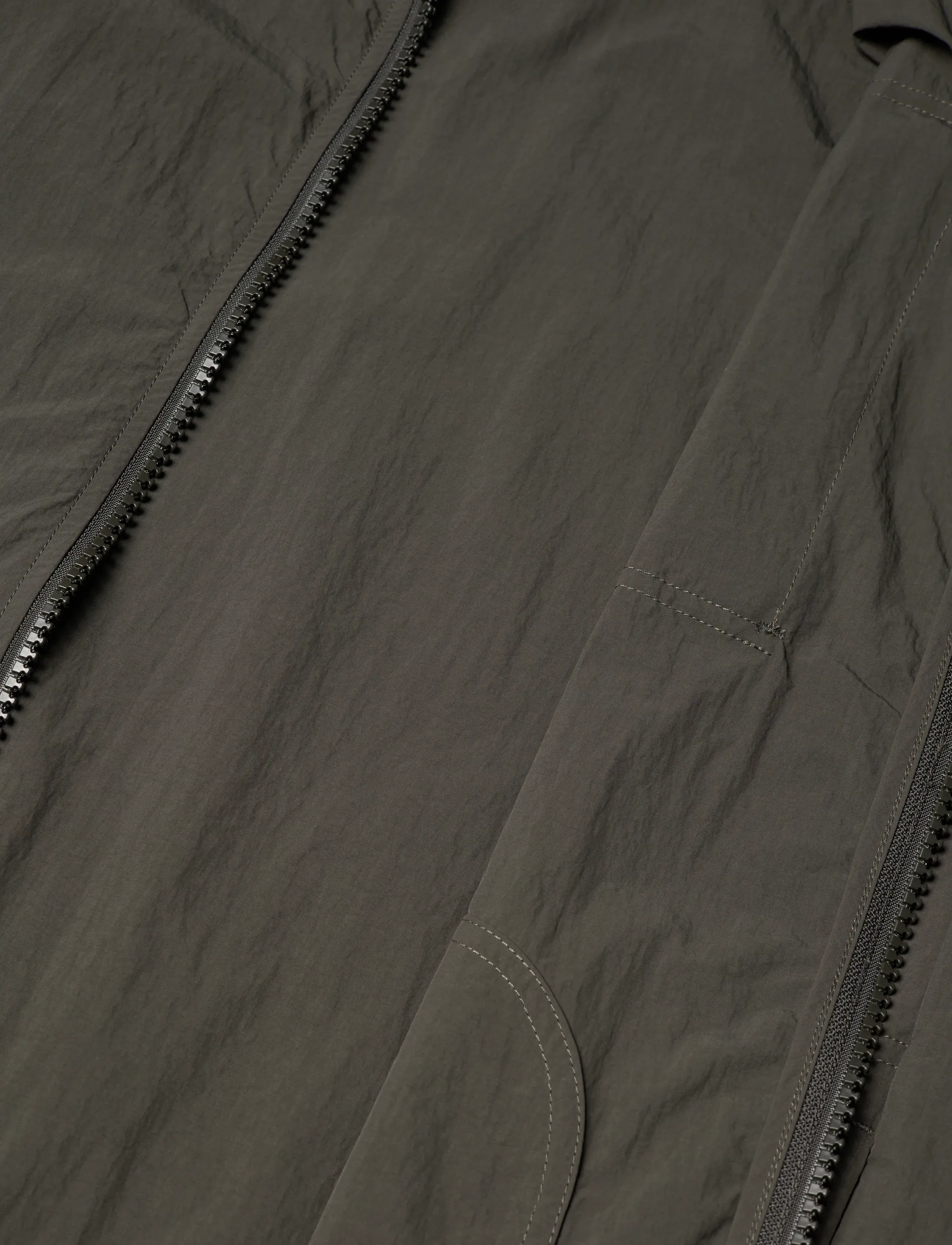 Scandinavian Edition - MOTION - kevadjoped - dk. olive - 5