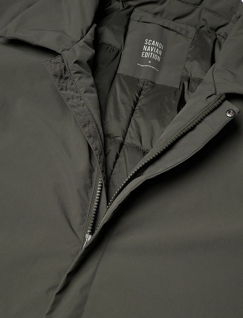 Scandinavian Edition - Central - parkad - dark olive - 2