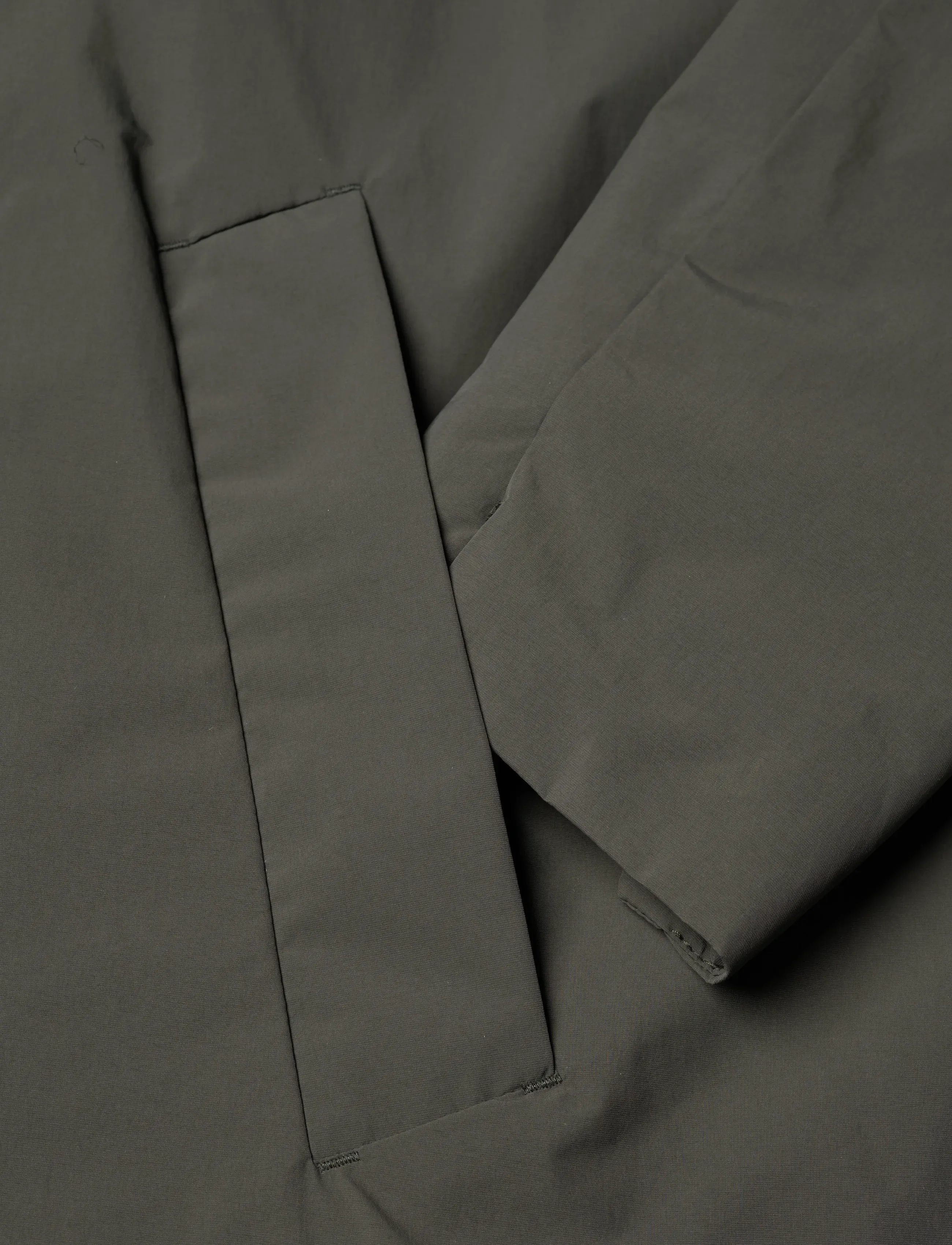 Scandinavian Edition - Central - parkad - dark olive - 3