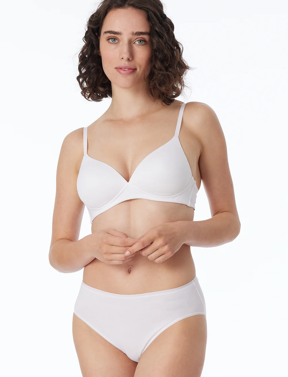 Schiesser - 3-pack sand-colored slips - Essentials - briefs - white - 0