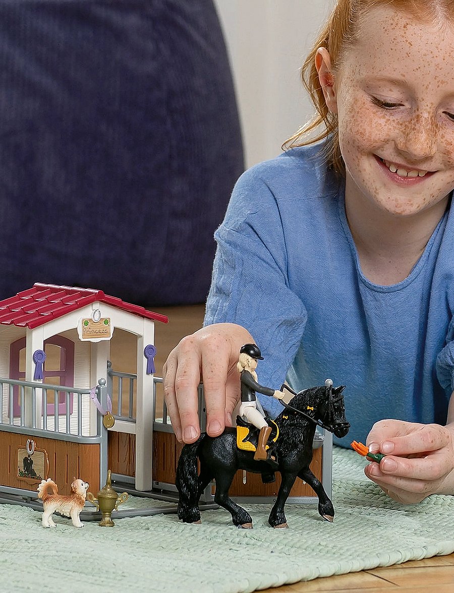 Schleich - Schleich Horse Box with Horse Club Tori & Princess - leikfangasett - multi - 0