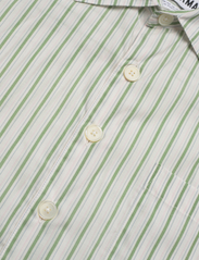 Schnayderman's - SHIRT OVERSIZED SS STRIPE - short-sleeved shirts - white, green and pink - 3