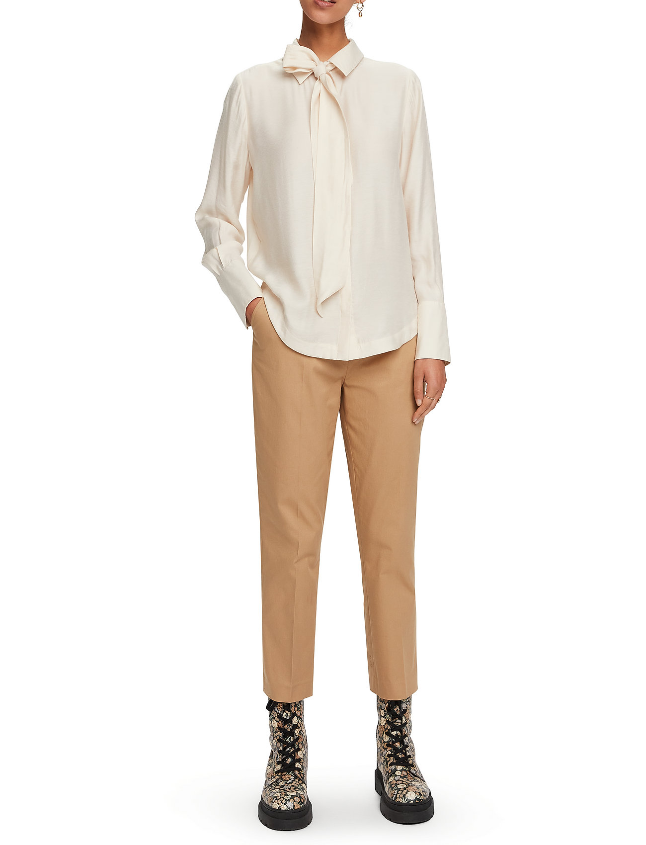 Scotch & Soda - Shirt with bow at neck - off white - 4