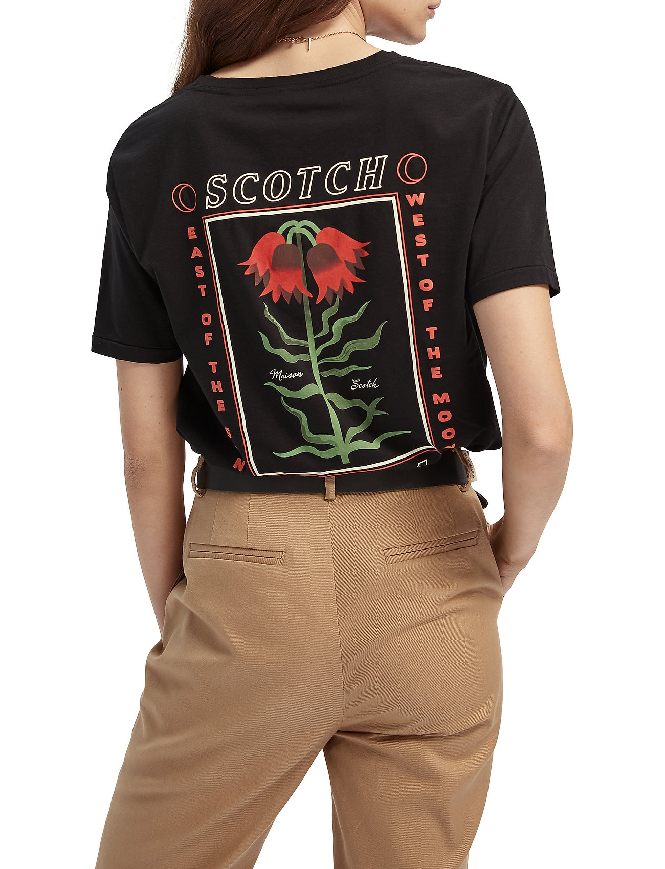 Scotch & Soda - Relaxed fit tee in organic cotton quality with artworks - black - 3