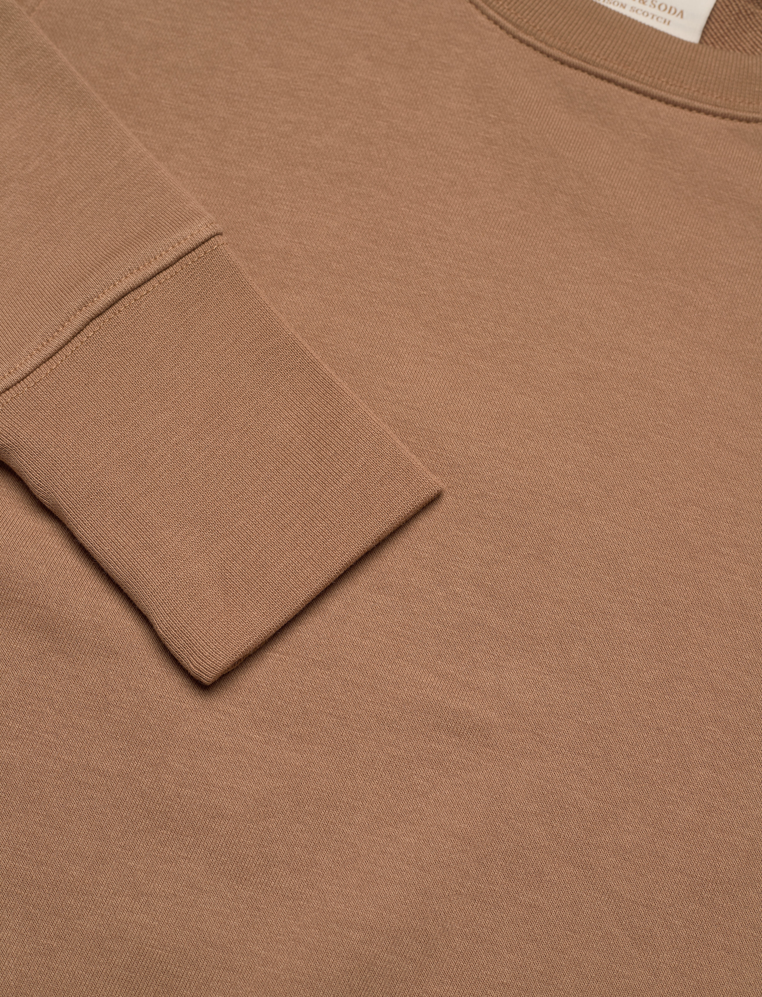Scotch & Soda - Relaxed fit crewneck sweat with tape at centre back - camel - 2