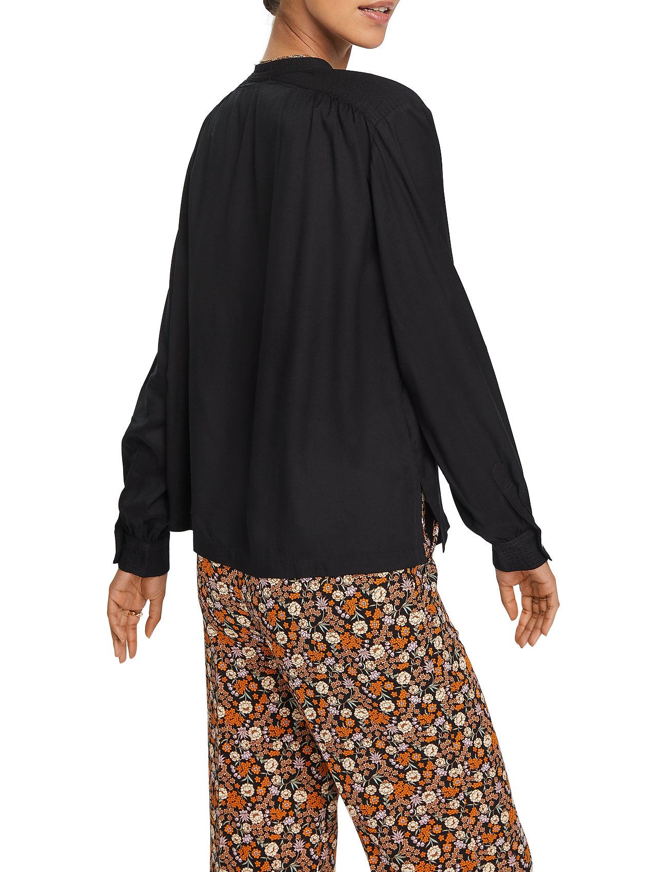 Scotch & Soda - Viscose top with shoulder panel and gathers - black - 4