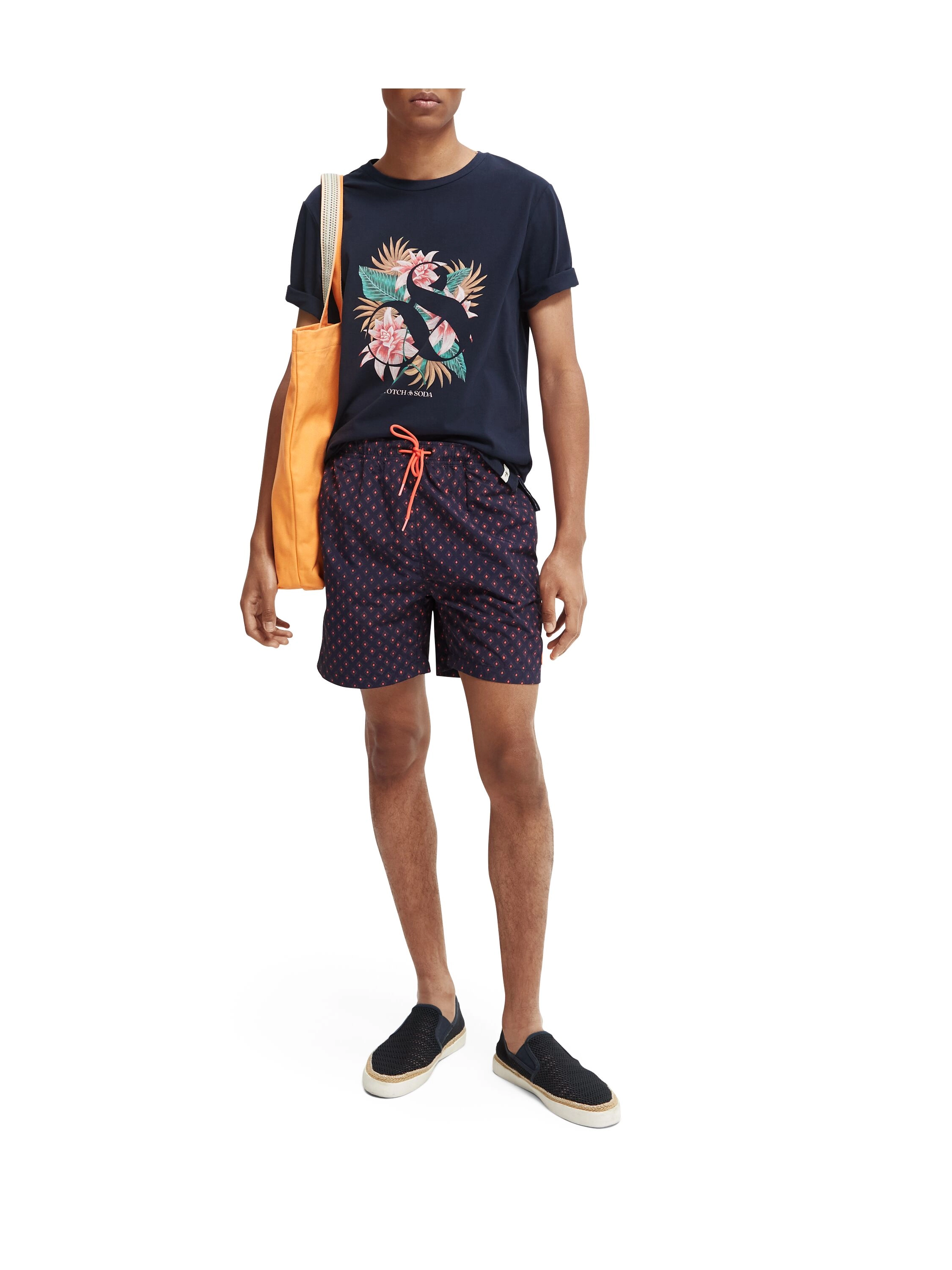 Scotch & Soda - Seasonal logo graphic T-shirt - navy - 2