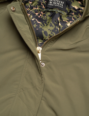 Scotch & Soda - Water repellent parka with Repreve® filling - parkatakit - dark olive - 3