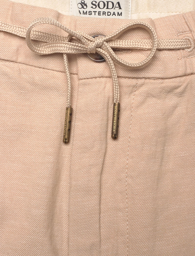 Scotch & Soda - Seasonal core - Fave cotton/linen twill bermuda - hørshorts - soft camel - 3