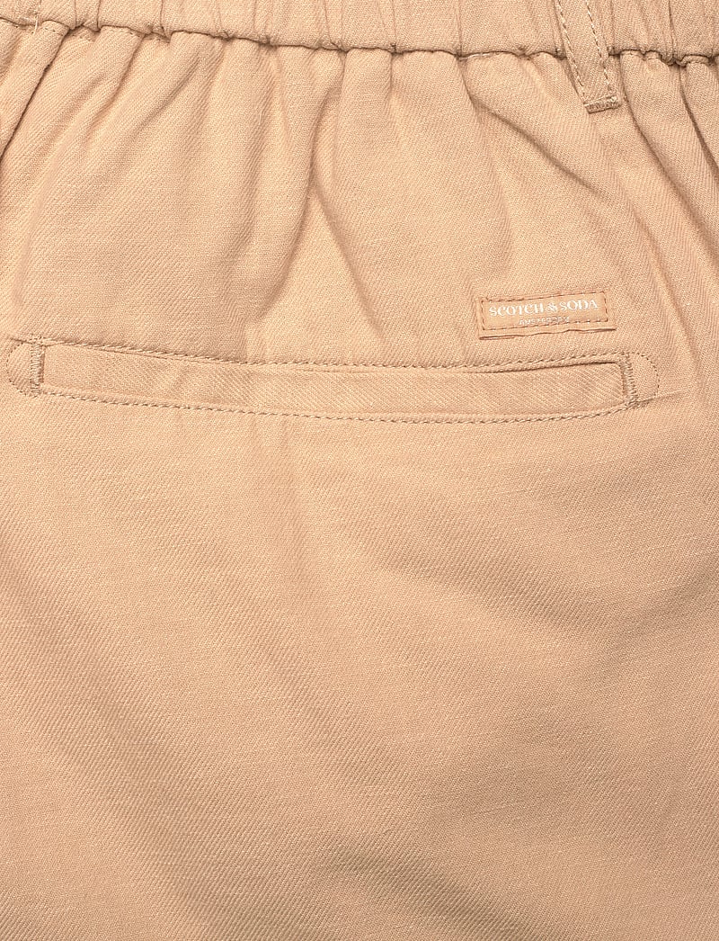 Scotch & Soda - Cotton-linen relaxed fit cargo short - leinen-shorts - soft camel - 4