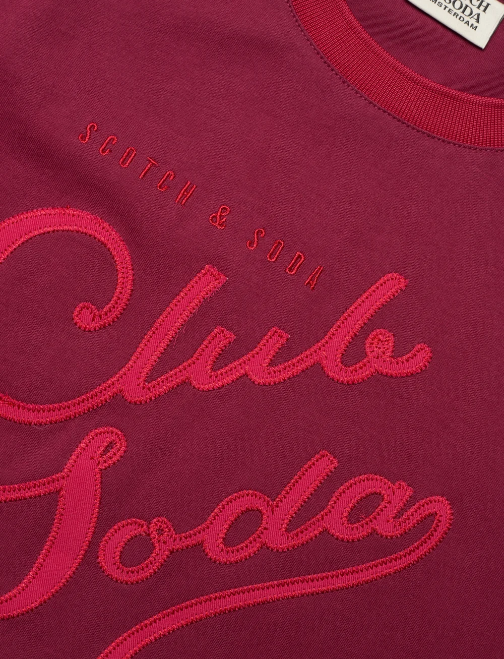 Scotch & Soda - Applique artwork regular t-shirt with contrast rib - t-shirts - cherry red - 2
