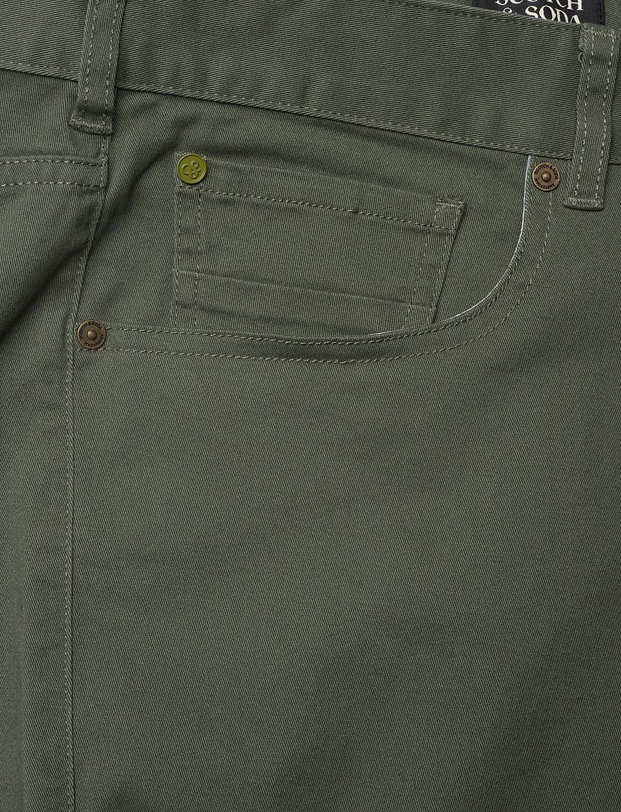 Scotch & Soda - Ralston- cotton-blend twill regular slim fit 5-pocket pant - chinosy - thyme - 2