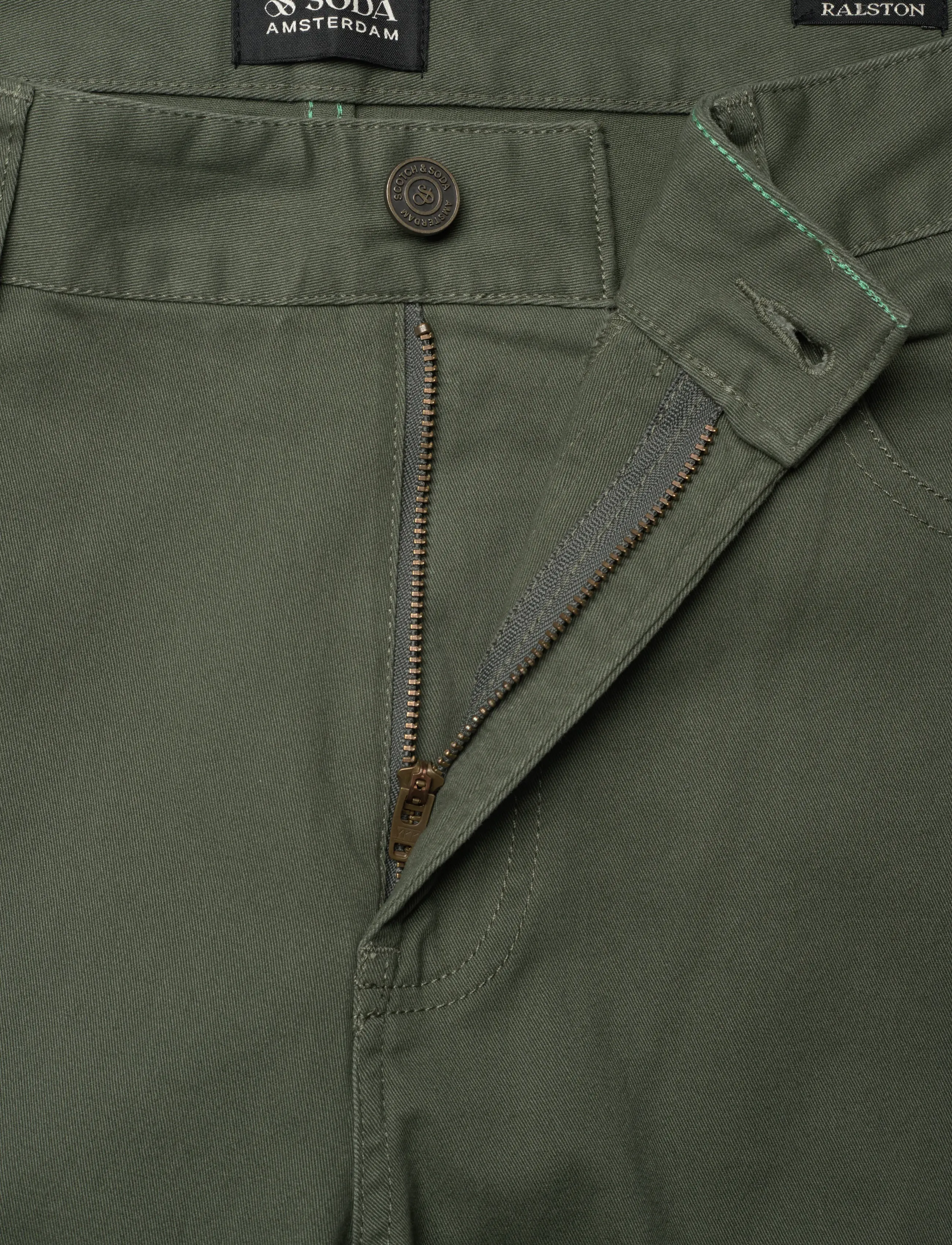 Scotch & Soda - Ralston- cotton-blend twill regular slim fit 5-pocket pant - chinos - thyme - 3