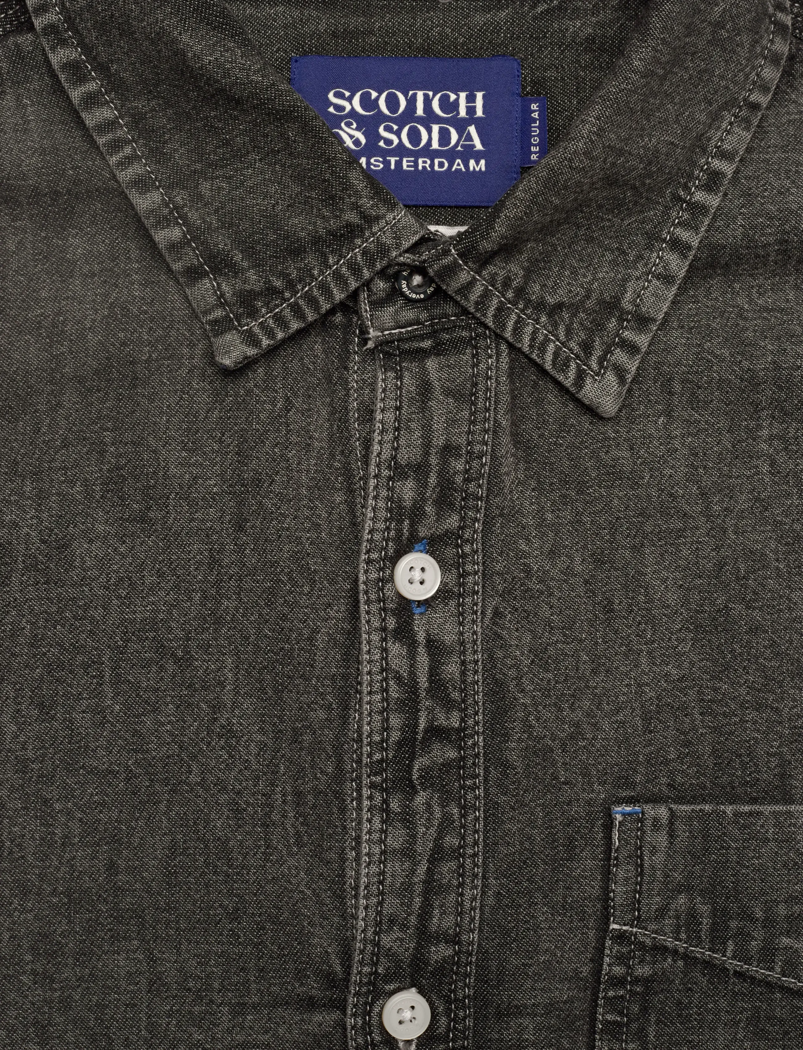 Scotch & Soda - Washed 1 pocket black denim shirt - denim shirts - black spark - 3