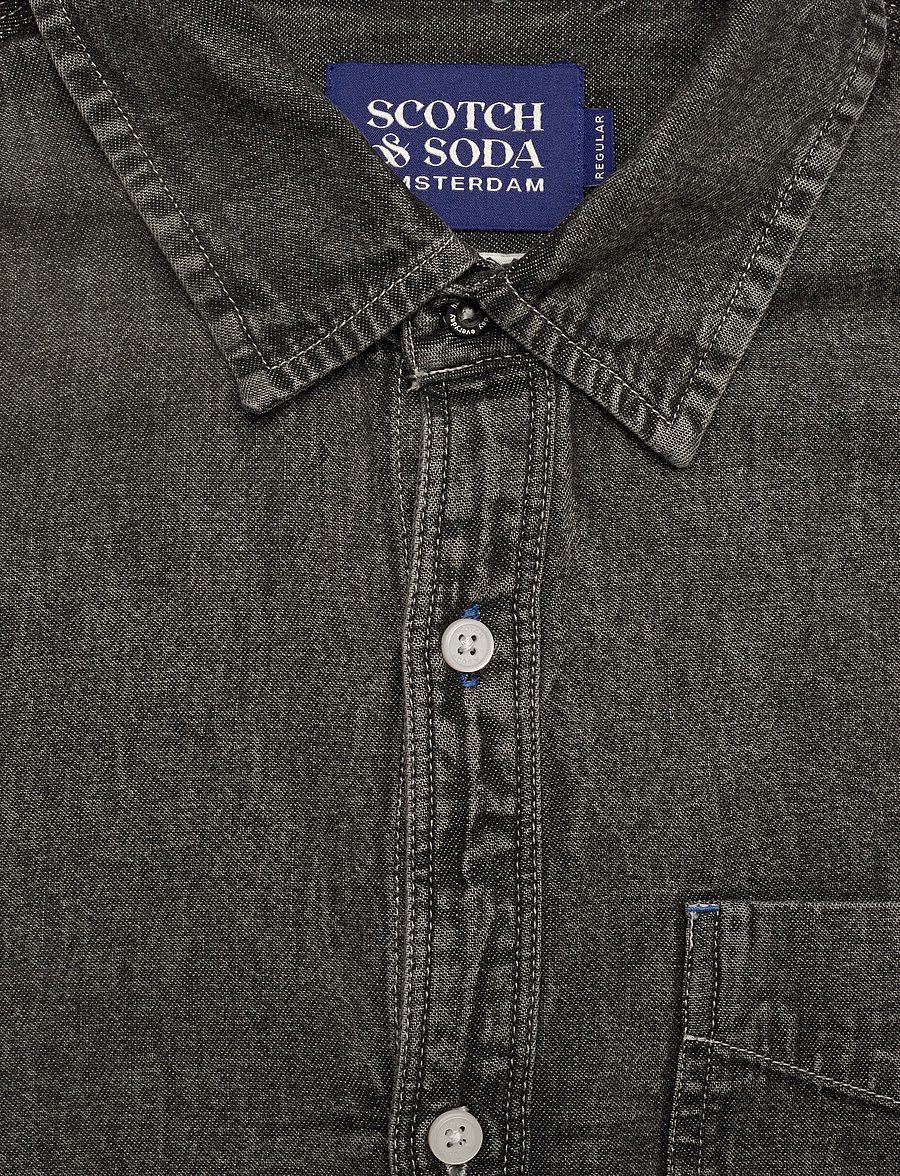Scotch & Soda - Washed 1 pocket black denim shirt - denim shirts - black spark - 3