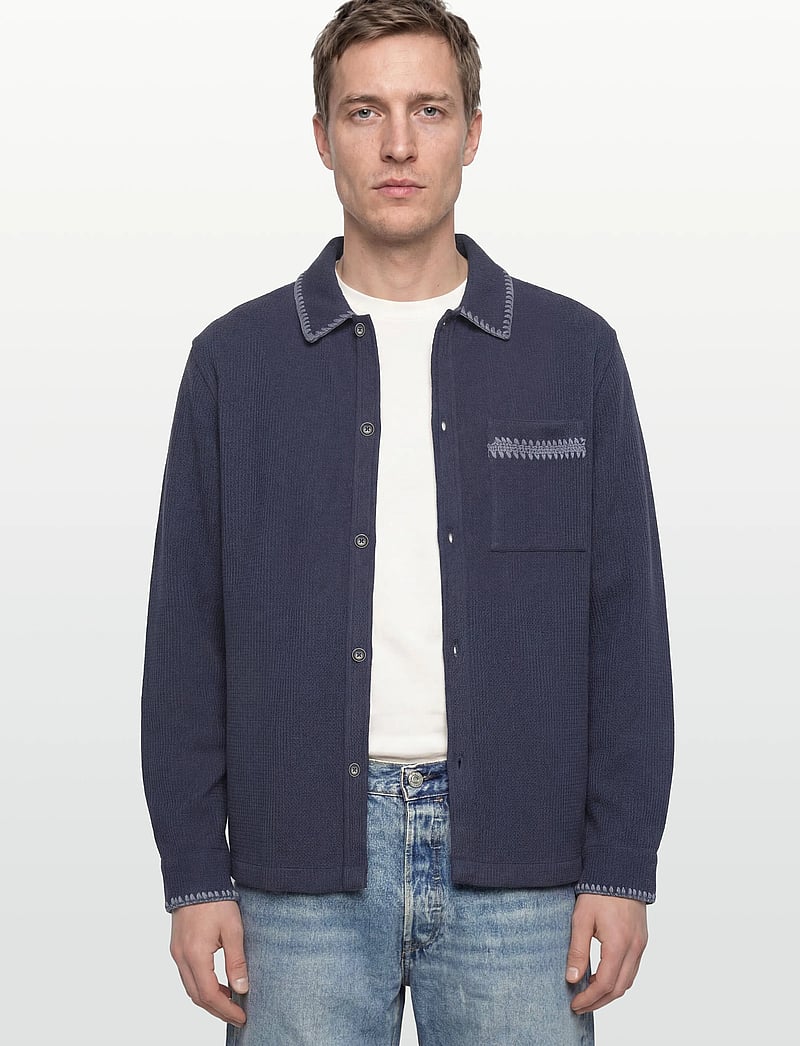 Scotch & Soda - Waffle Structure Relaxedfit Shirt - casual skjorter - pageant blue - 3