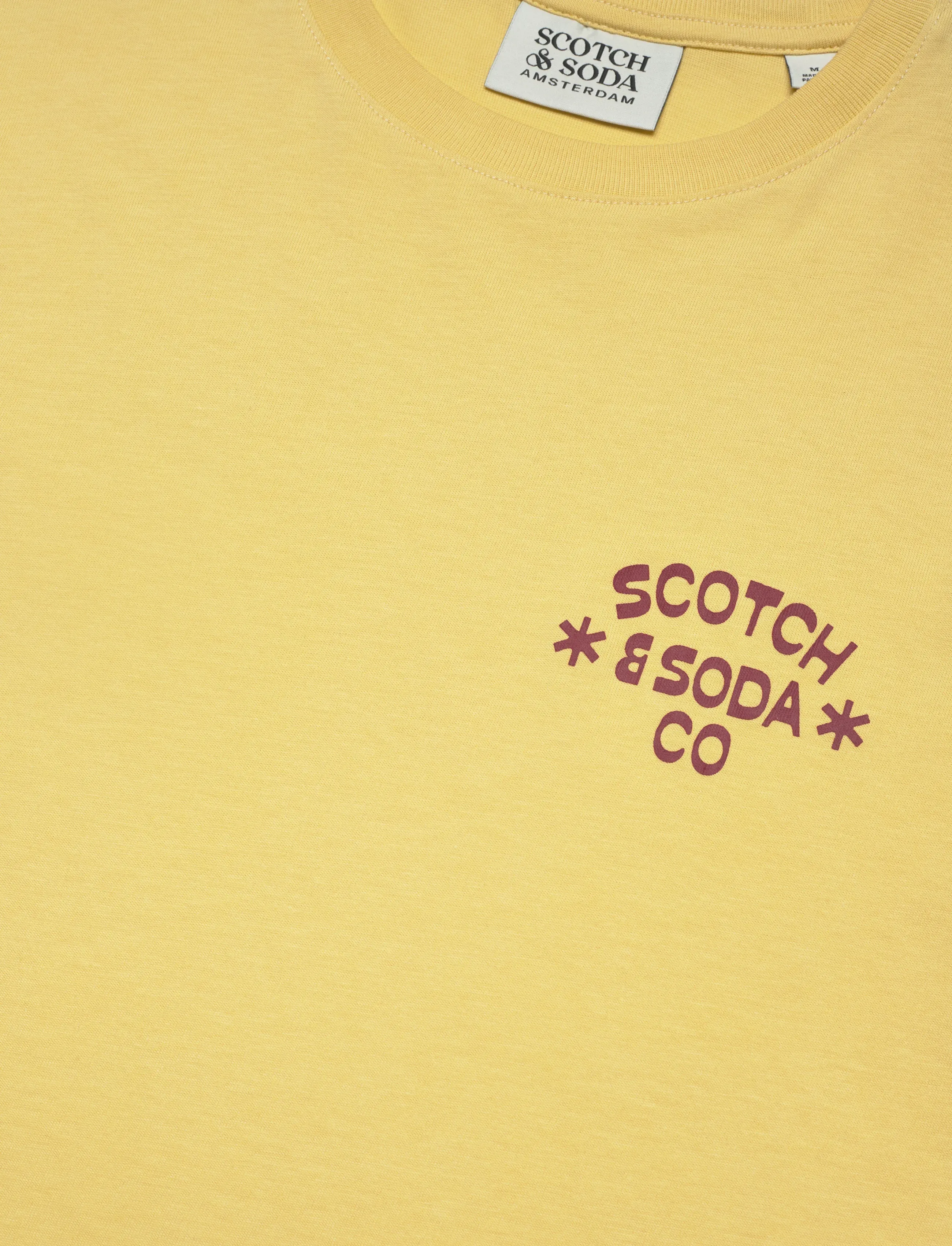 Scotch & Soda - Left Chest Artwork Regularfit Tshirt - kortärmade t-shirts - raffia - 5