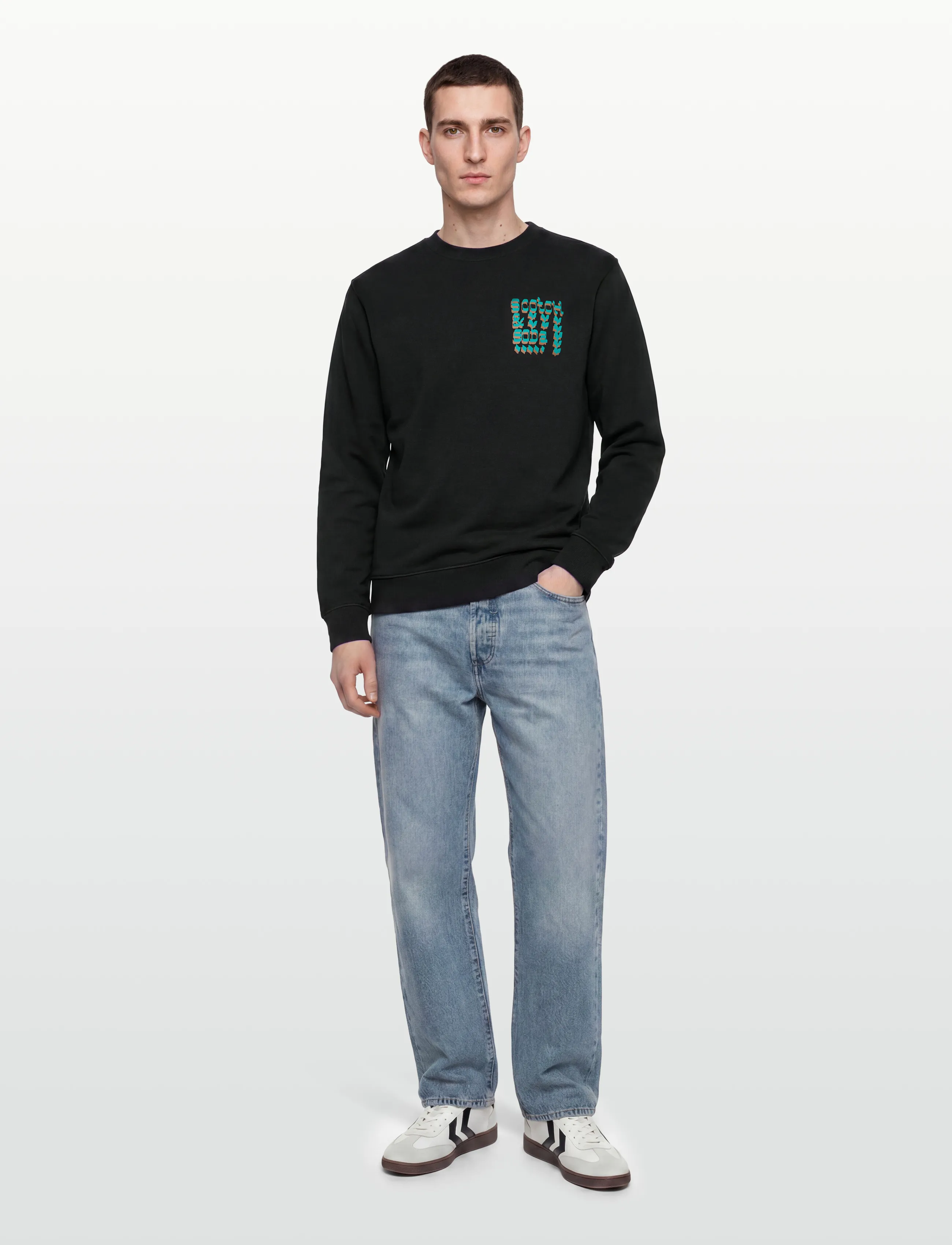 Scotch & Soda Front And Back Artwork Regularfit Sweatshirt, L, Black, Sweatshirts & Hættetrøjer > Sweatshirts, Herre