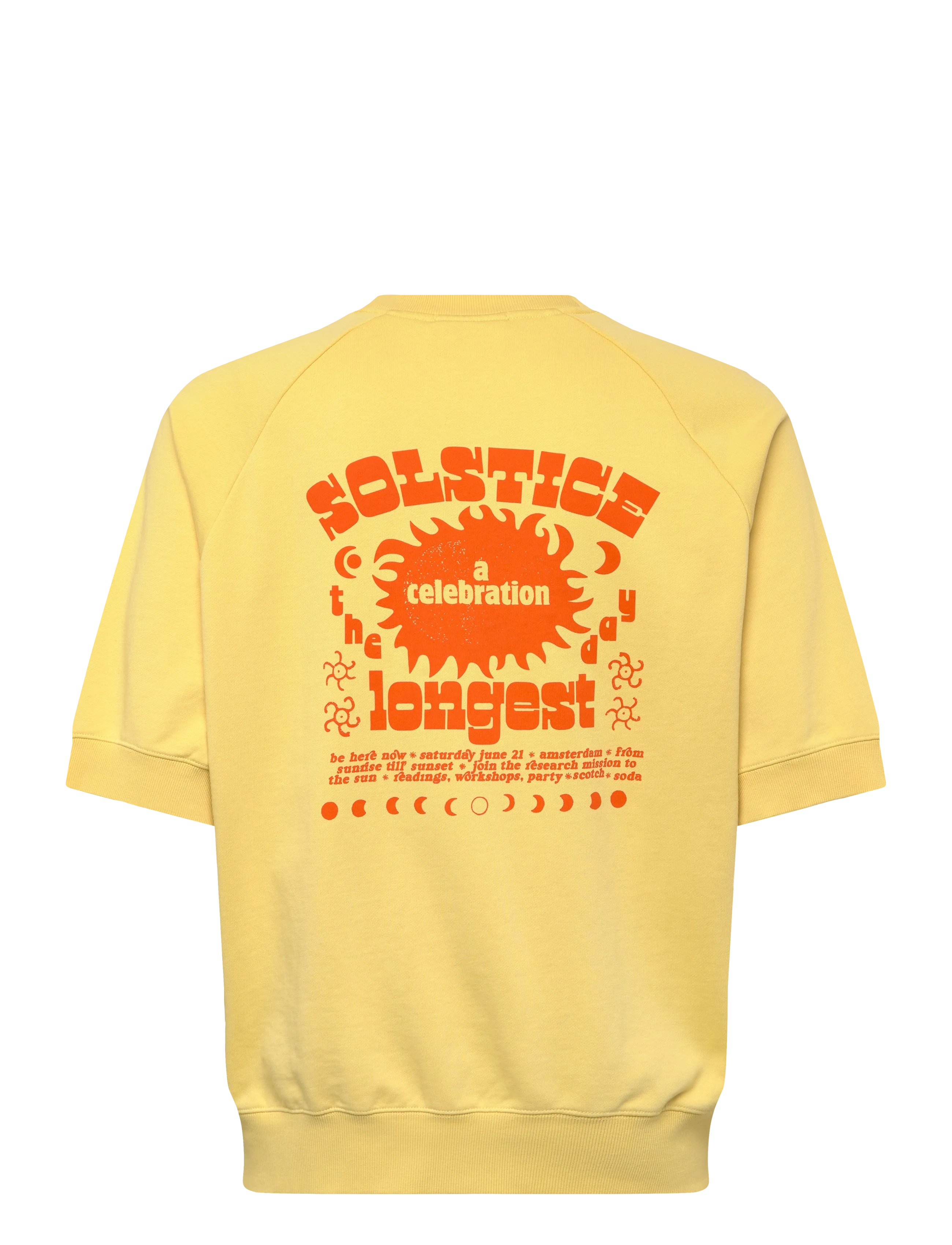 Scotch & Soda - Front And Back Artwork Loosefit Shortsleeve Sweatshirt - sweats - raffia - 1