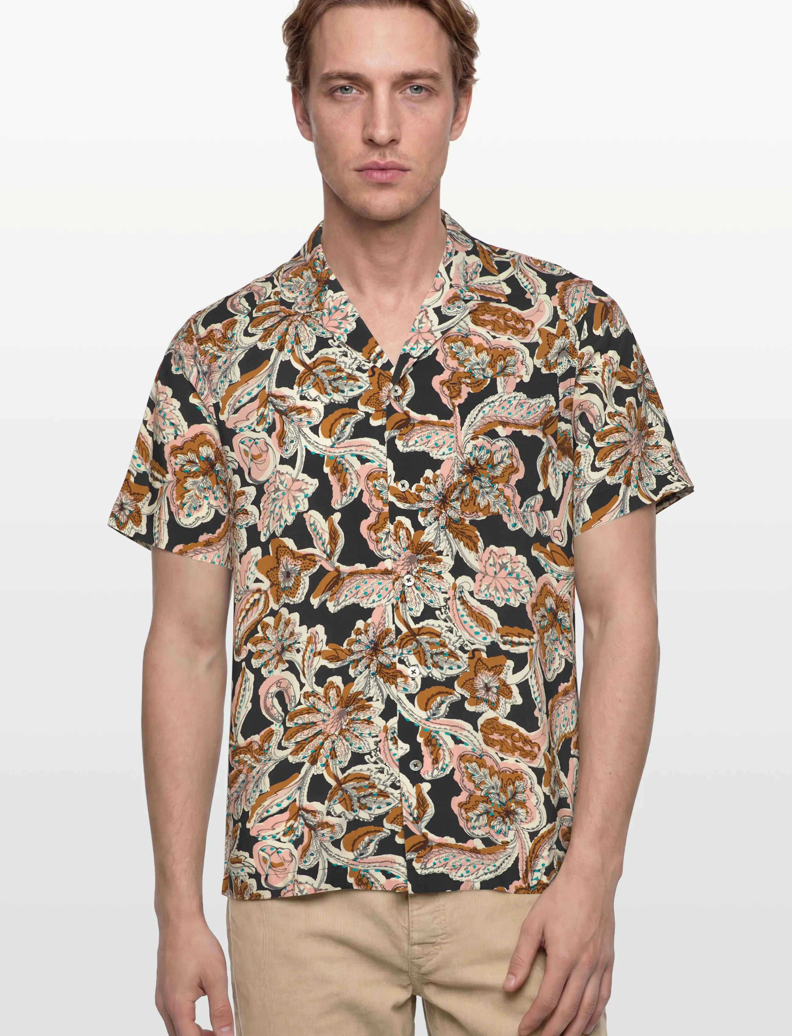 Scotch & Soda - Printed Viscose Regularfit Shortsleeved Shirt - mønstrede skjorter - lucky bandana multi - 3