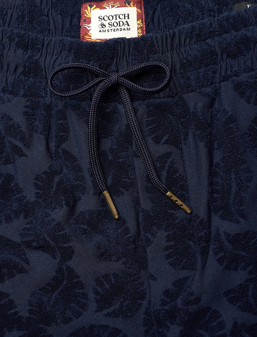 Scotch & Soda - Fave Terry Jacquard Relaxedfit Bermuda Shorts - shorts en molleton - pageant blue - 3