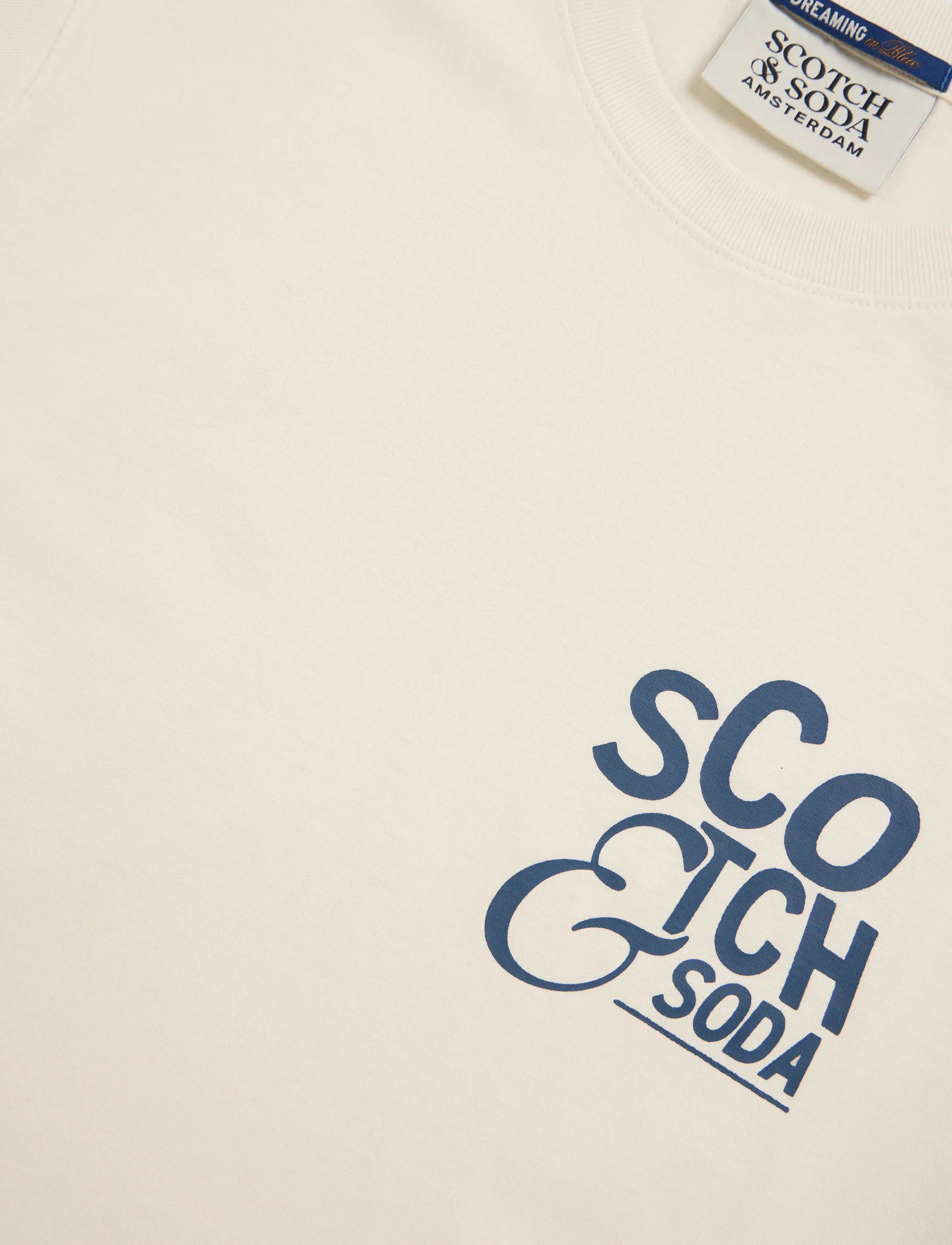 Scotch & Soda - Left chest artwork regular-fit T-shirt - kortærmede t-shirts - eggnog - 2