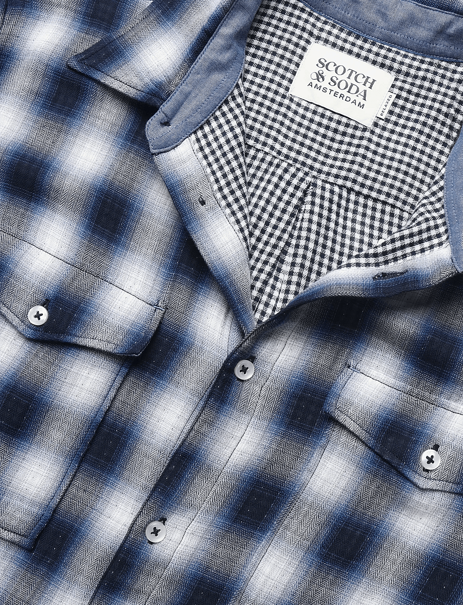 Scotch & Soda - Double-faced check relaxed-fit shirt - flannel shirts - sky captain check - 2