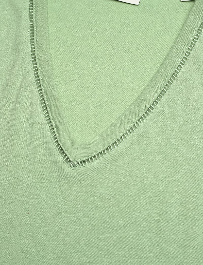 Scotch & Soda - Cotton linen V-neck T-shirt - t-paidat - pistachio - 2