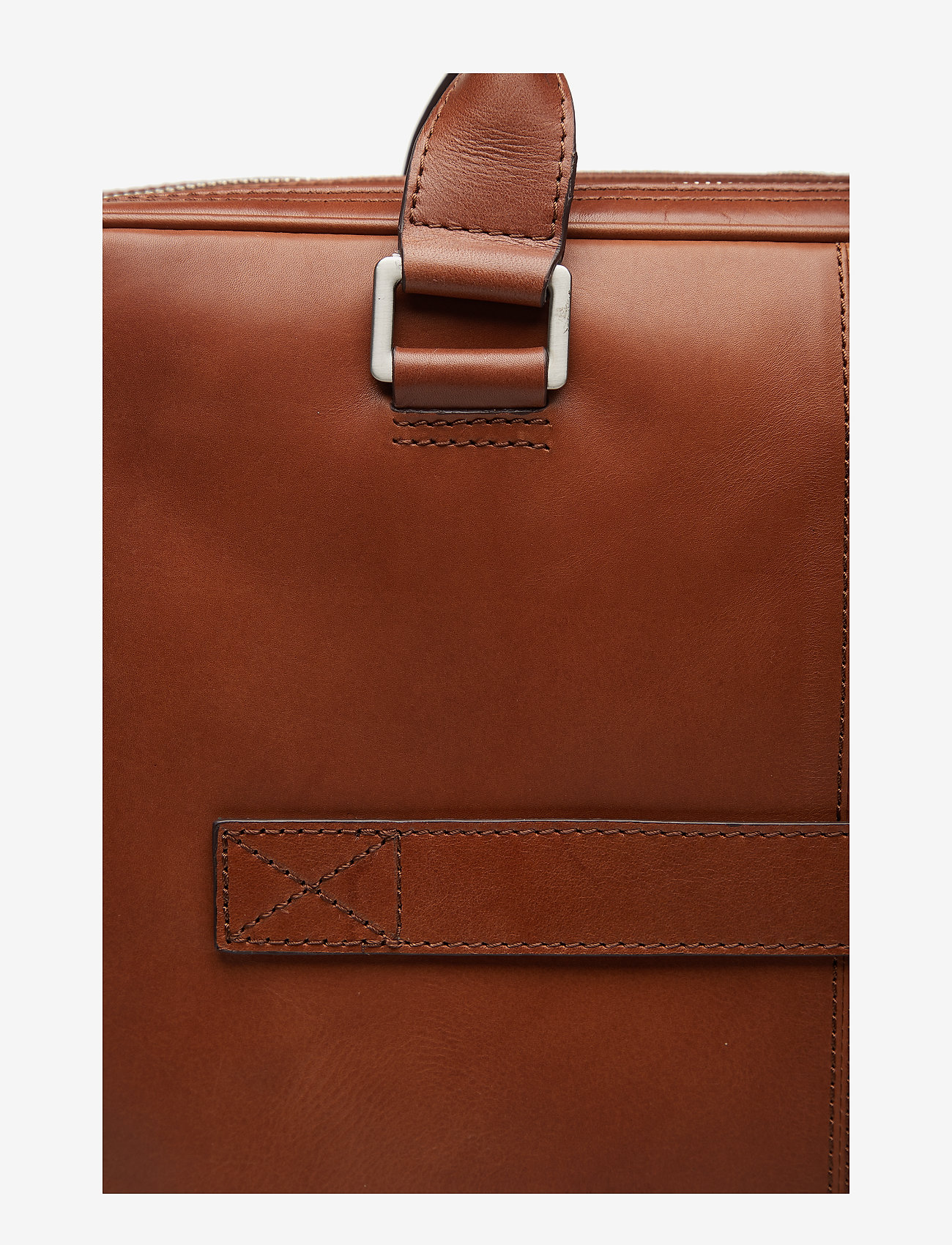 Saddler - Hamar - midbrown - 4