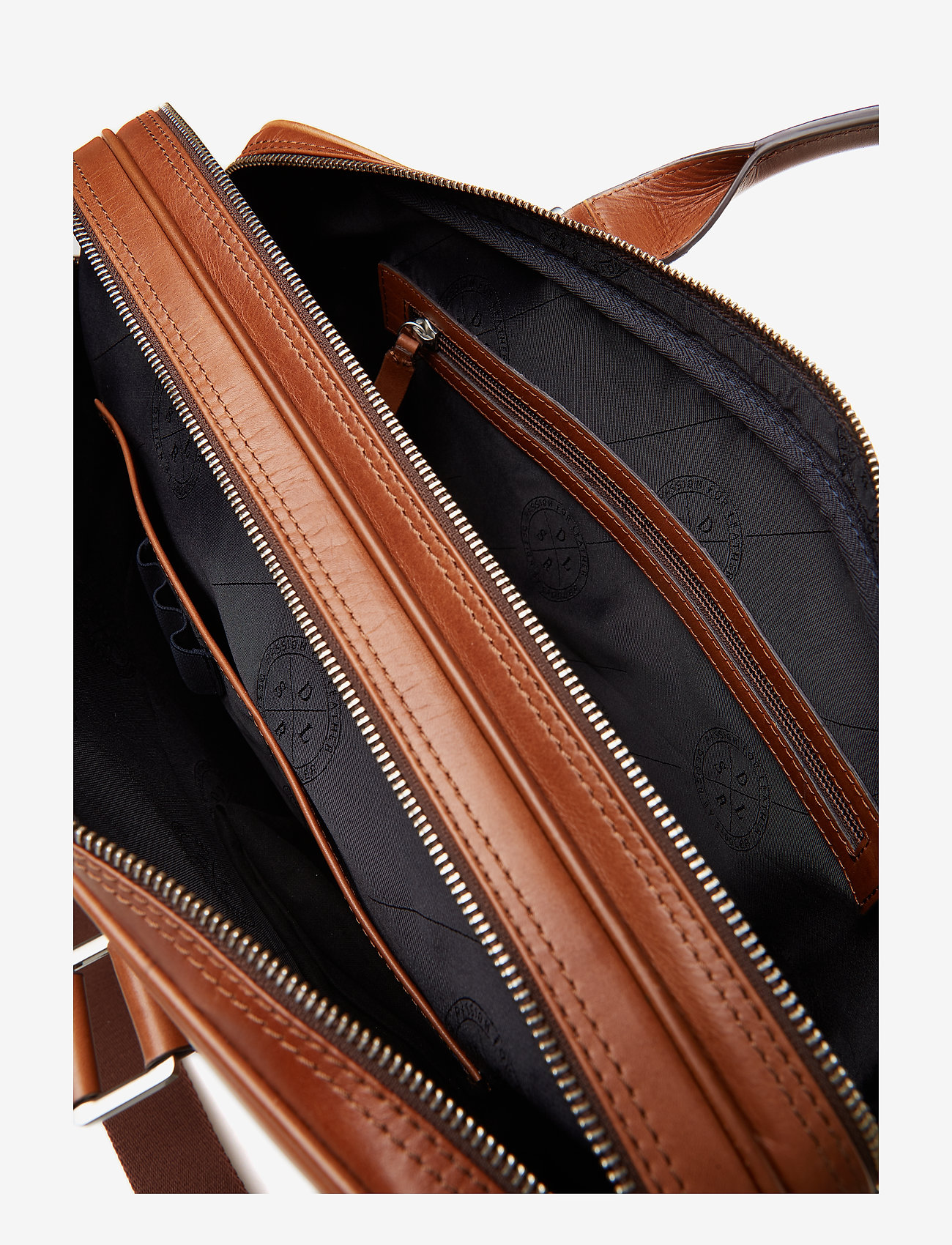 Saddler - Hamar - midbrown - 5