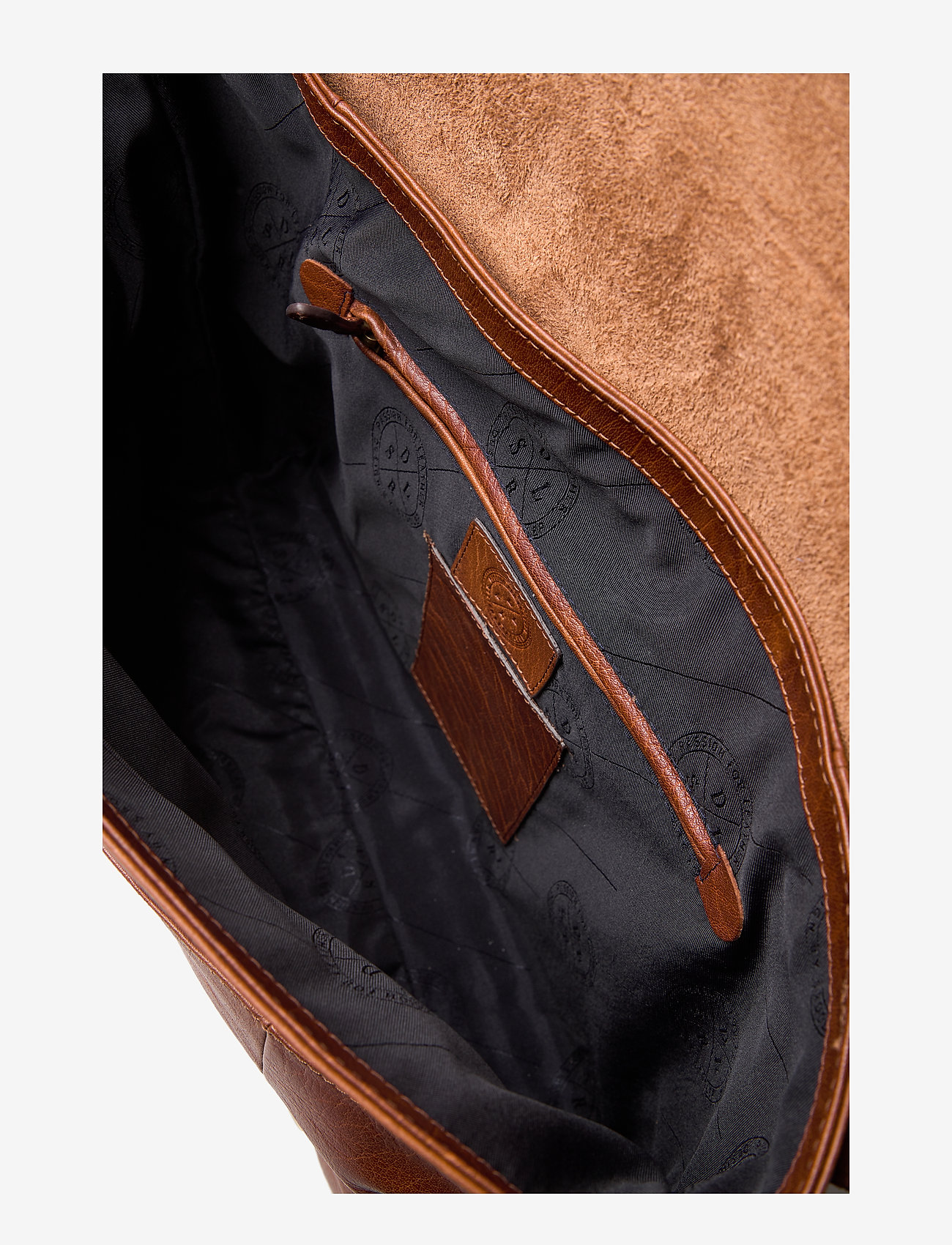 Saddler - Mol - midbrown - 3