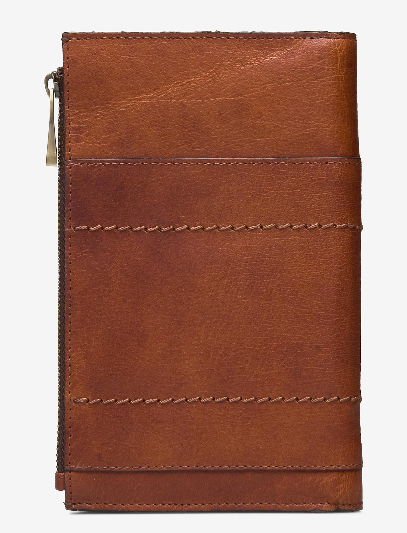 Saddler - Kyle - midbrown - 1