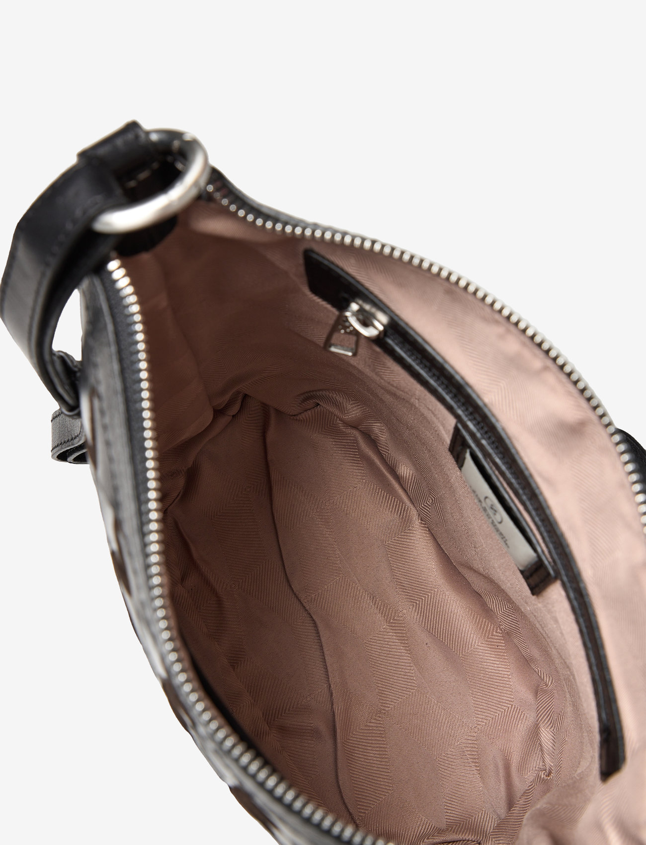 Saddler - Arima - birthday gifts - black - 3