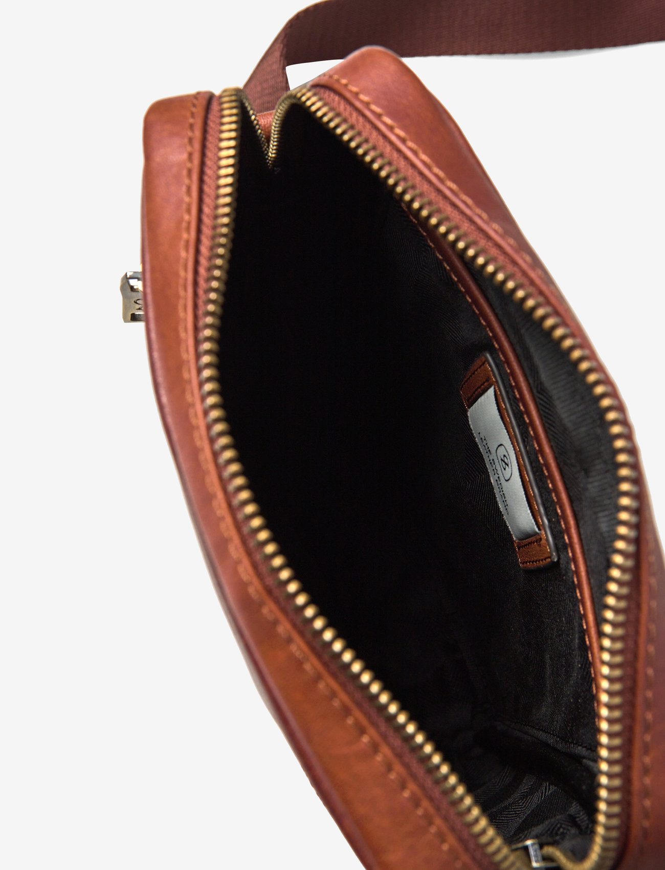 Saddler - Valle - midbrown - 3