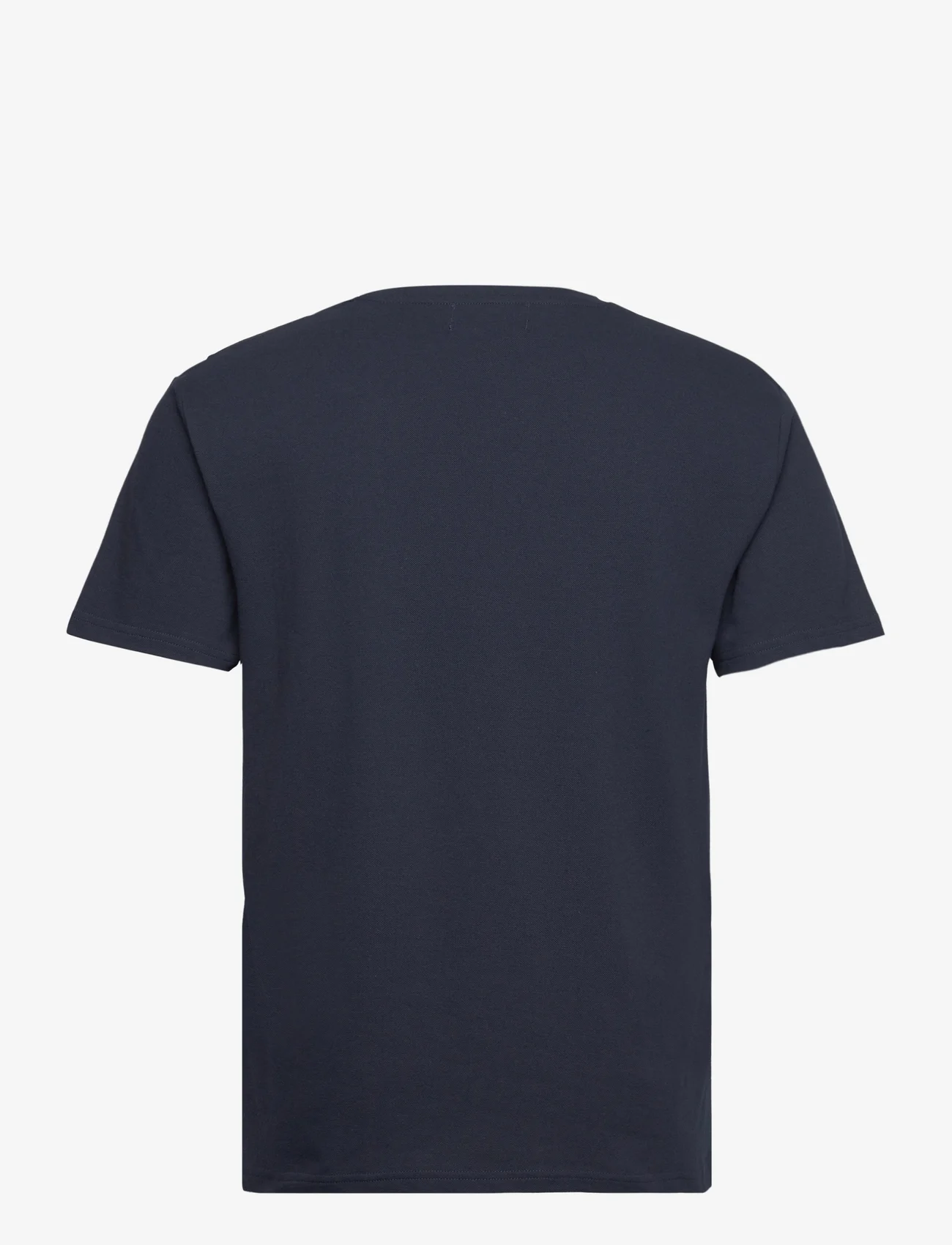 Sebago - Performance Logo Tee - kortärmade t-shirts - navy - 1
