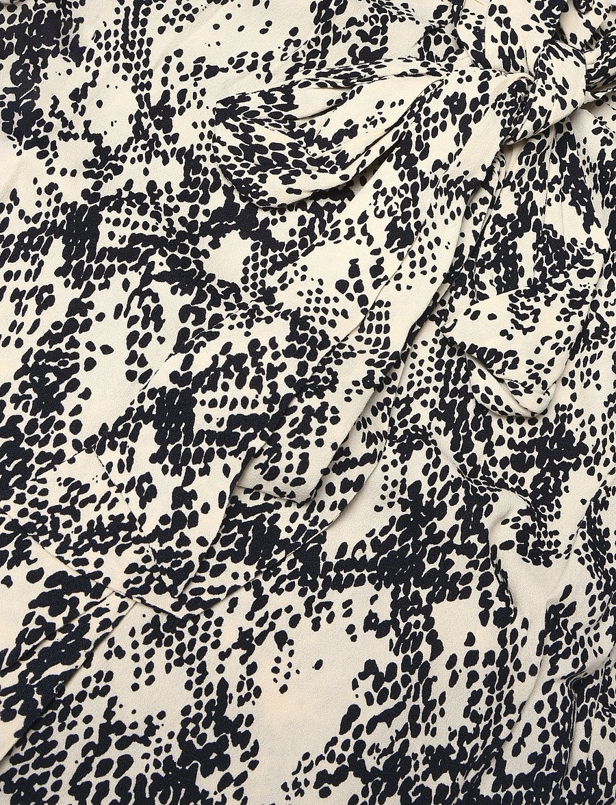 Second Female - Sneaky Shirt - långärmade blusar - black sand - 2