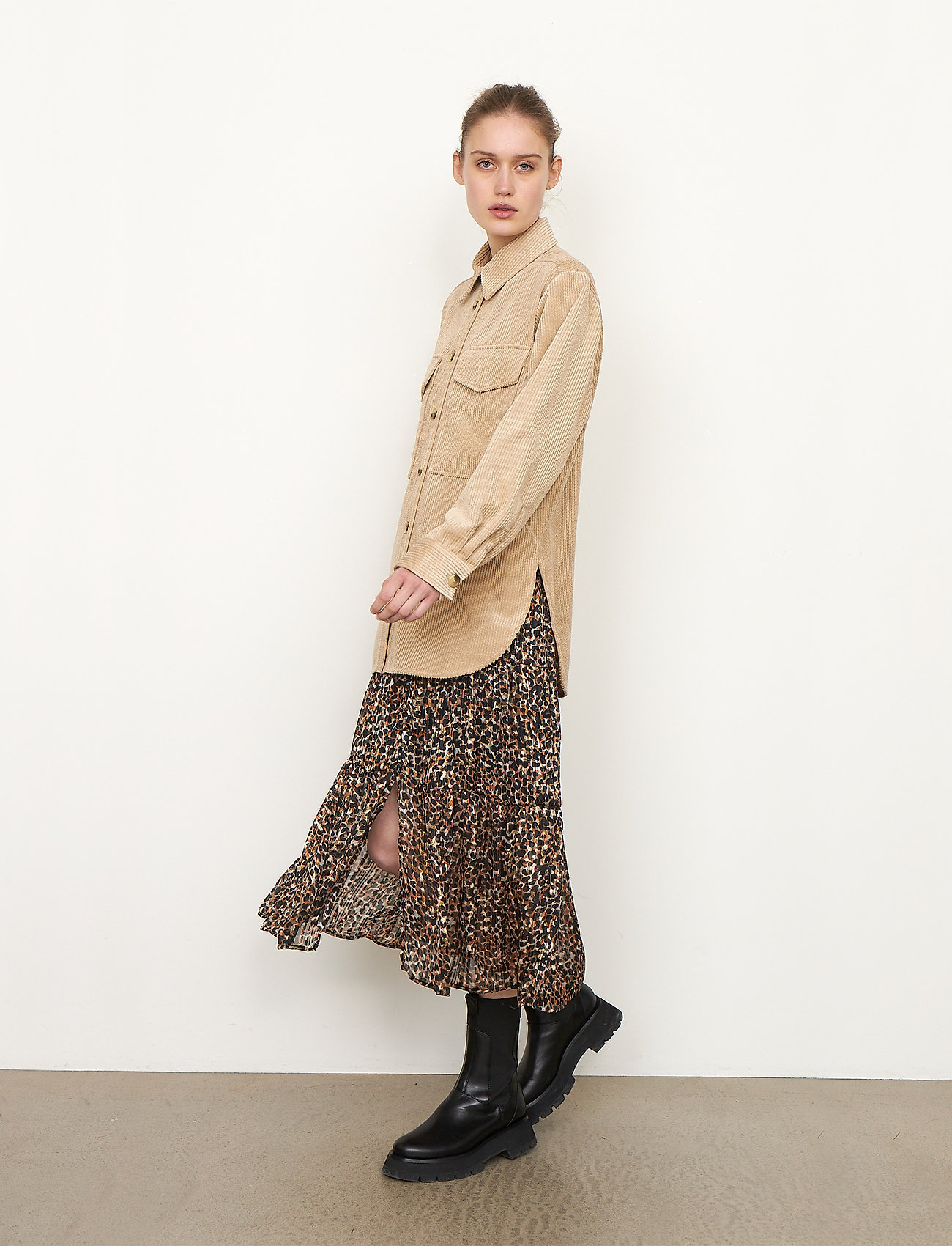 Second Female - Boya Shirt - humus - 5