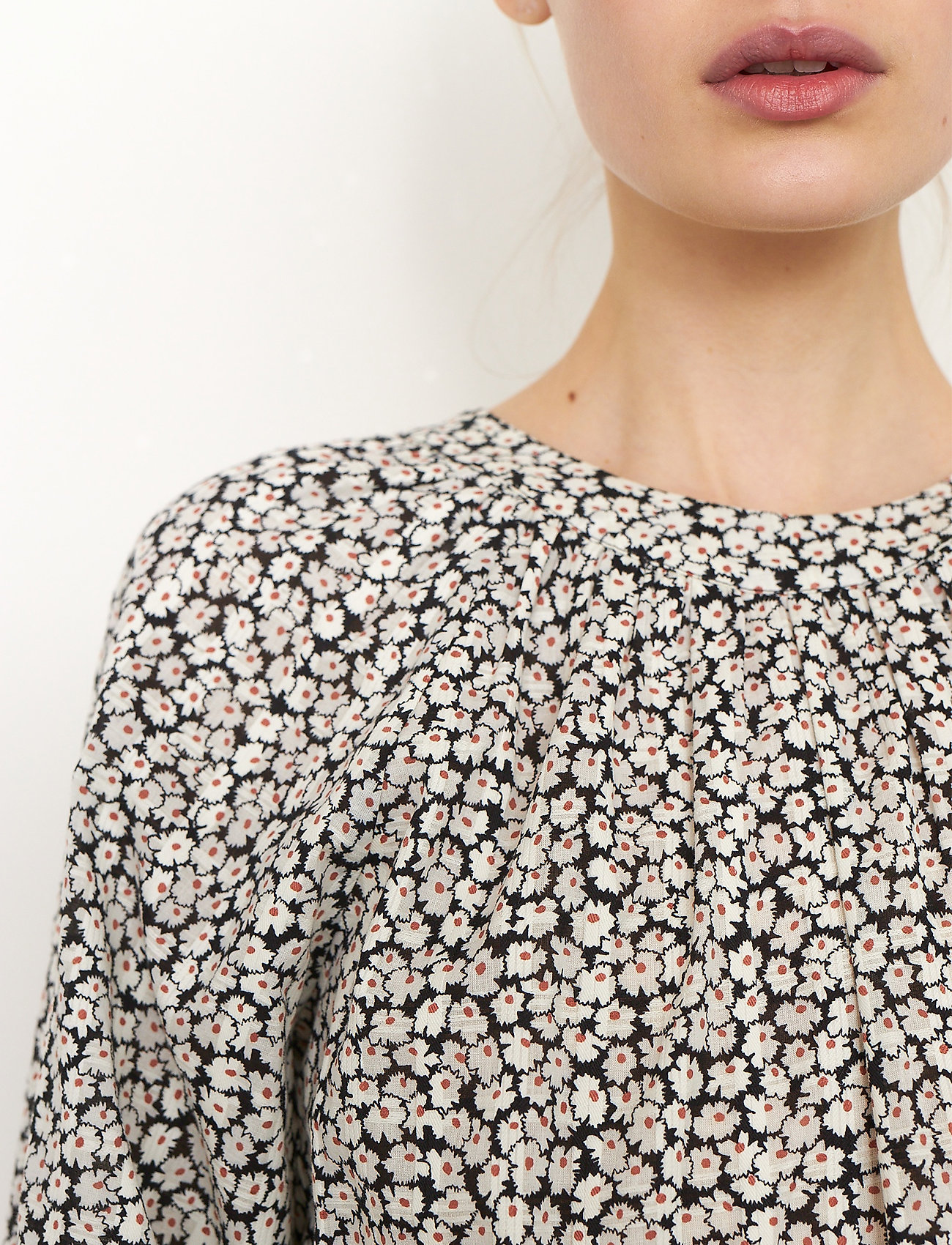Second Female - Line Blouse - egret - 4