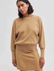 Second Female - Octavia Knit O-Neck - pullover - new tobacco brown - 4