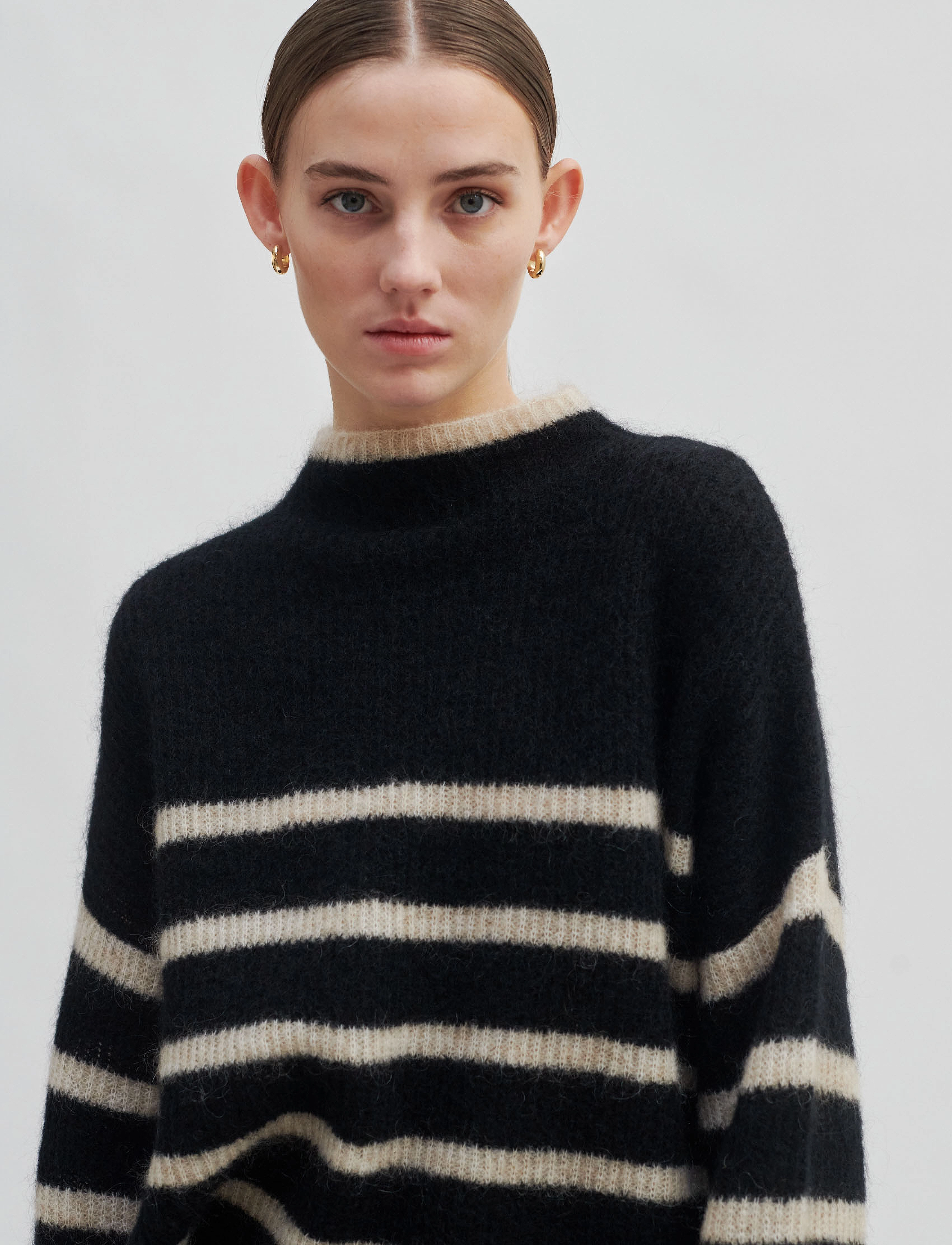 Second Female - Ovalis Knit T-Neck - black - 4
