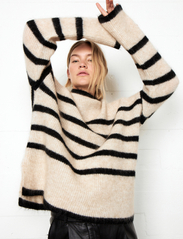 Second Female - Ovalis Knit T-Neck - jumpers - brazilian sand - 6